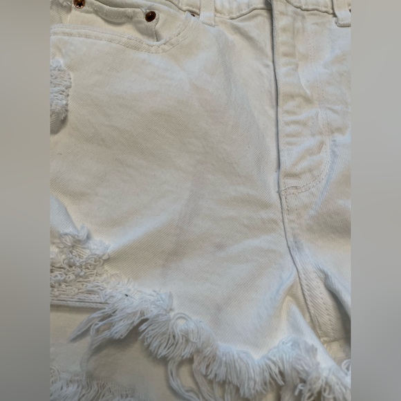 Abercrombie High Rise Mom Short - Picture 4 of 7